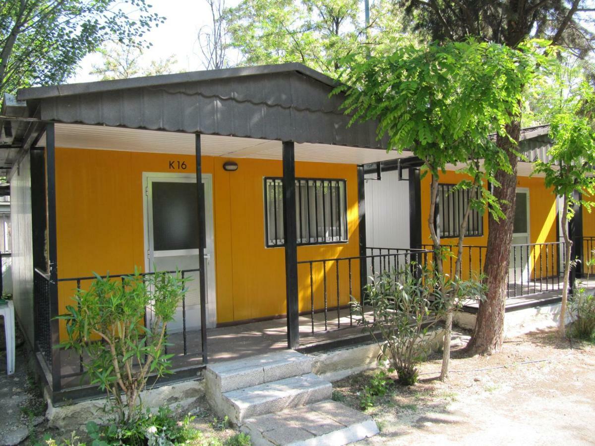 Bungalows Alpha Getafe Ngoại thất bức ảnh